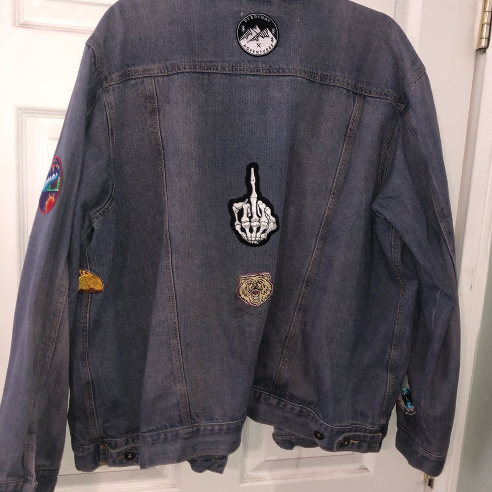 Custom patch work denim jacket - Picture 4 of 4
